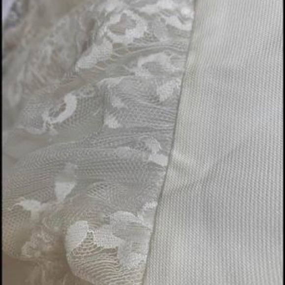 POXI WEDDING DRESS, size Small - Picture 7 of 7